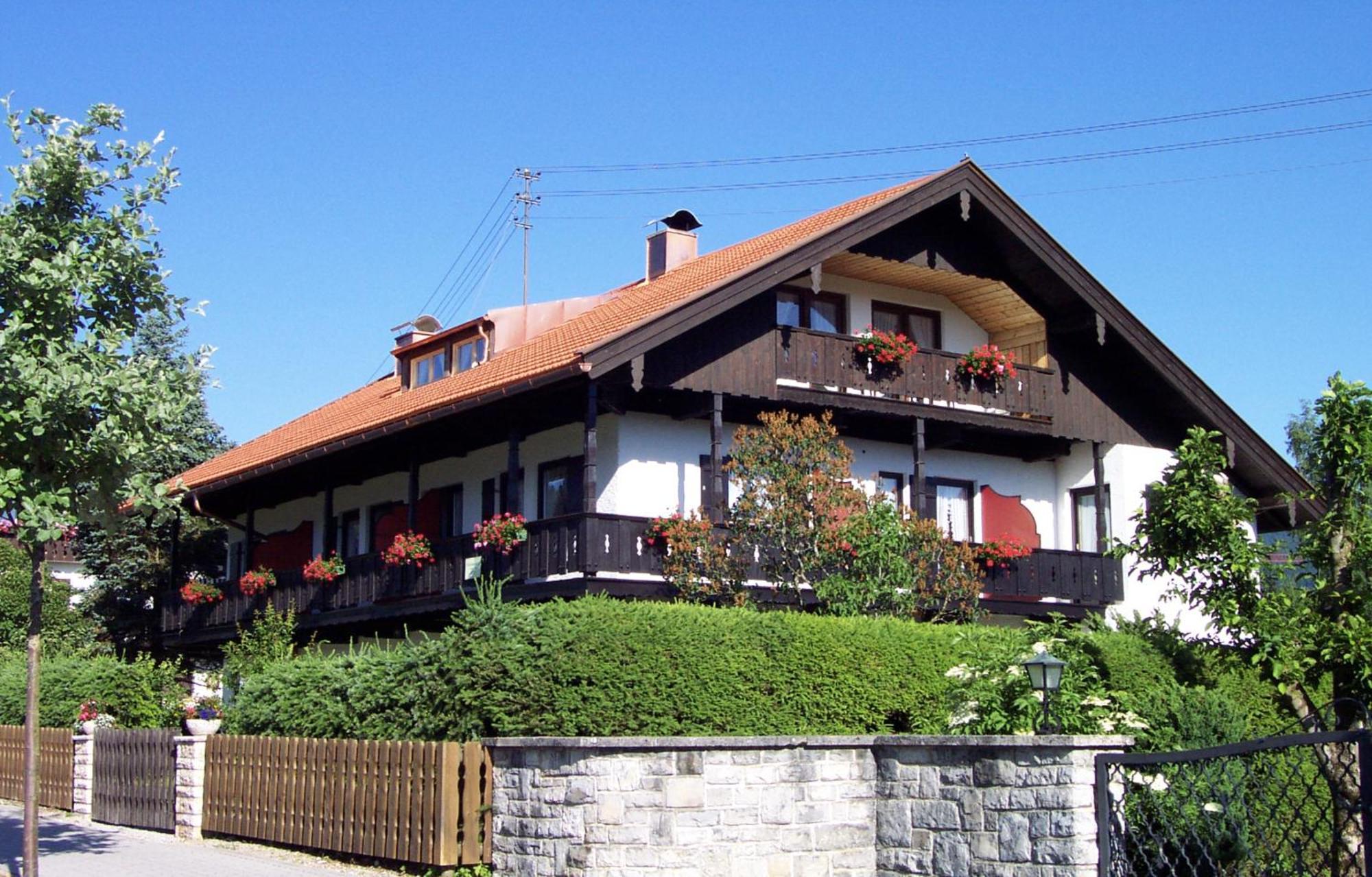 Gaestehaus Tannenheim Bad Wiessee Exteriör bild